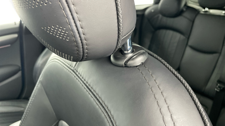 MINI Hatchback 2.0 Cooper S Exclusive Premium Plus 5dr Auto Petrol Hatchback